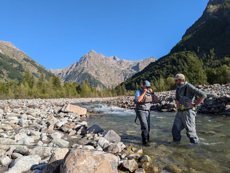 Rendez-vous de l'été : initiation pêche à la mouche sur la Durance_Rochebrune - © bastien galliano