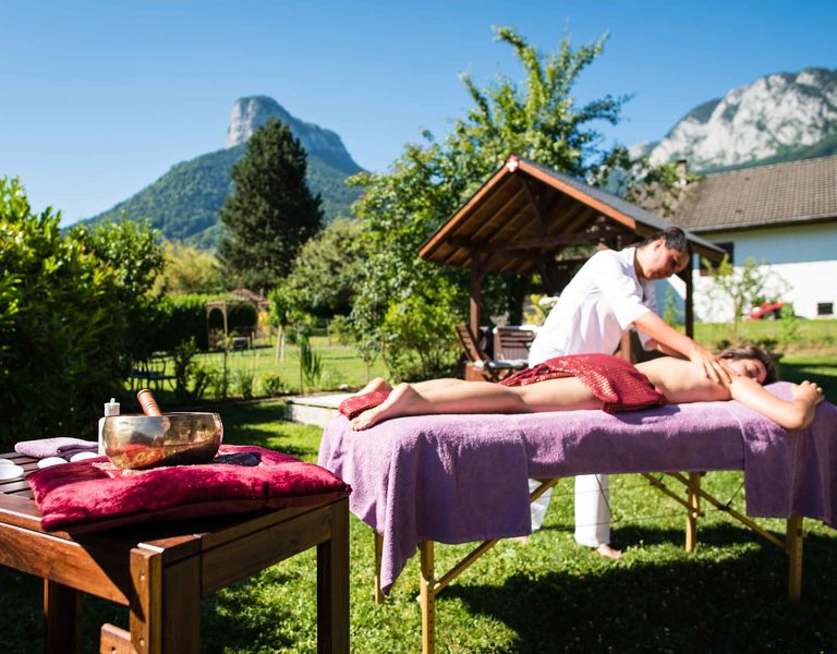 Lac Annecy en plein air ou à domicile massage