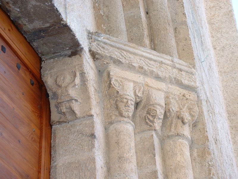 détails architecture église des Cordeliers - © Ville de Briançon Service du Patrimoine
