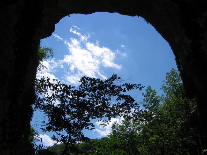 Grotte de Corveissiat