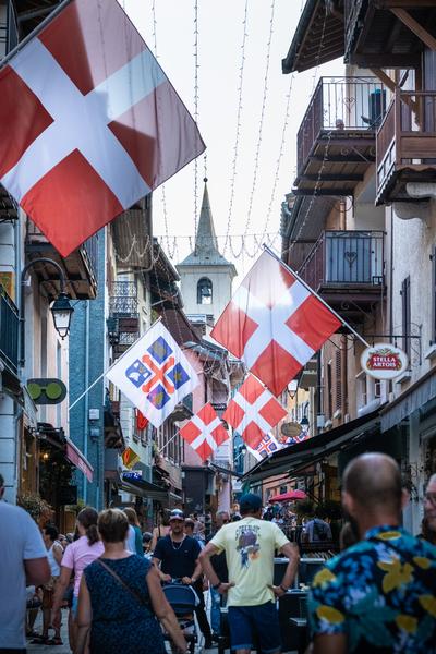 Le marché des producteurs et artisans_Bourg-Saint-Maurice