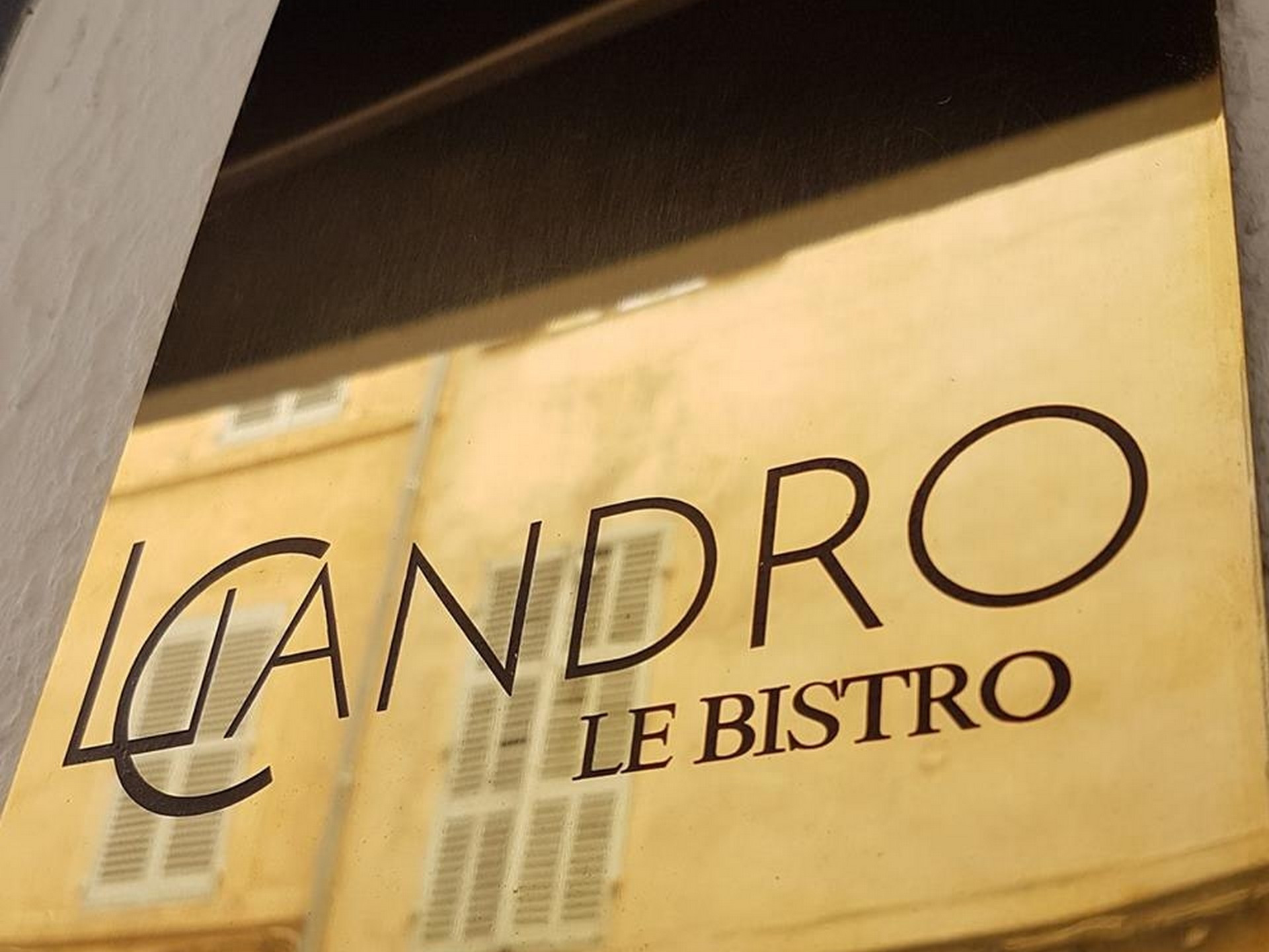 Licandro Le Bistro