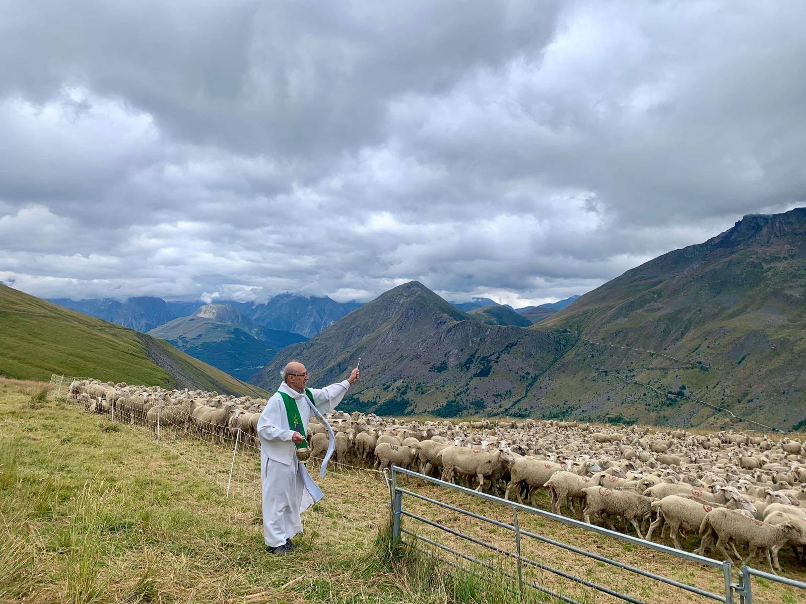 Bénédiction des troupeaux - tradition locale à Besse-en-Oisans_Besse-en-Oisans