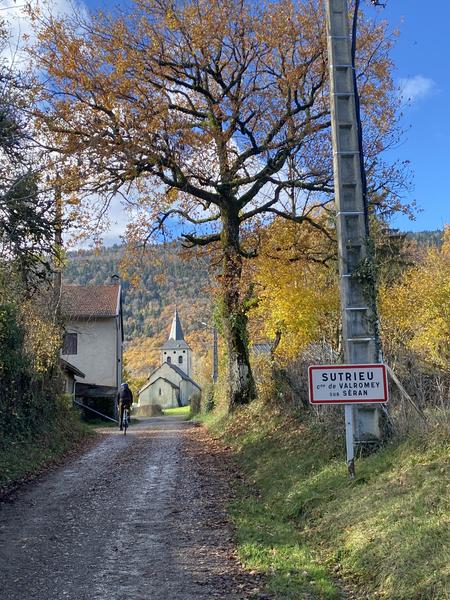 Parcours gravel rouge - Le tour du Haut-Valromey en gravel - Espace FFC Ain Forestière_Haut Valromey