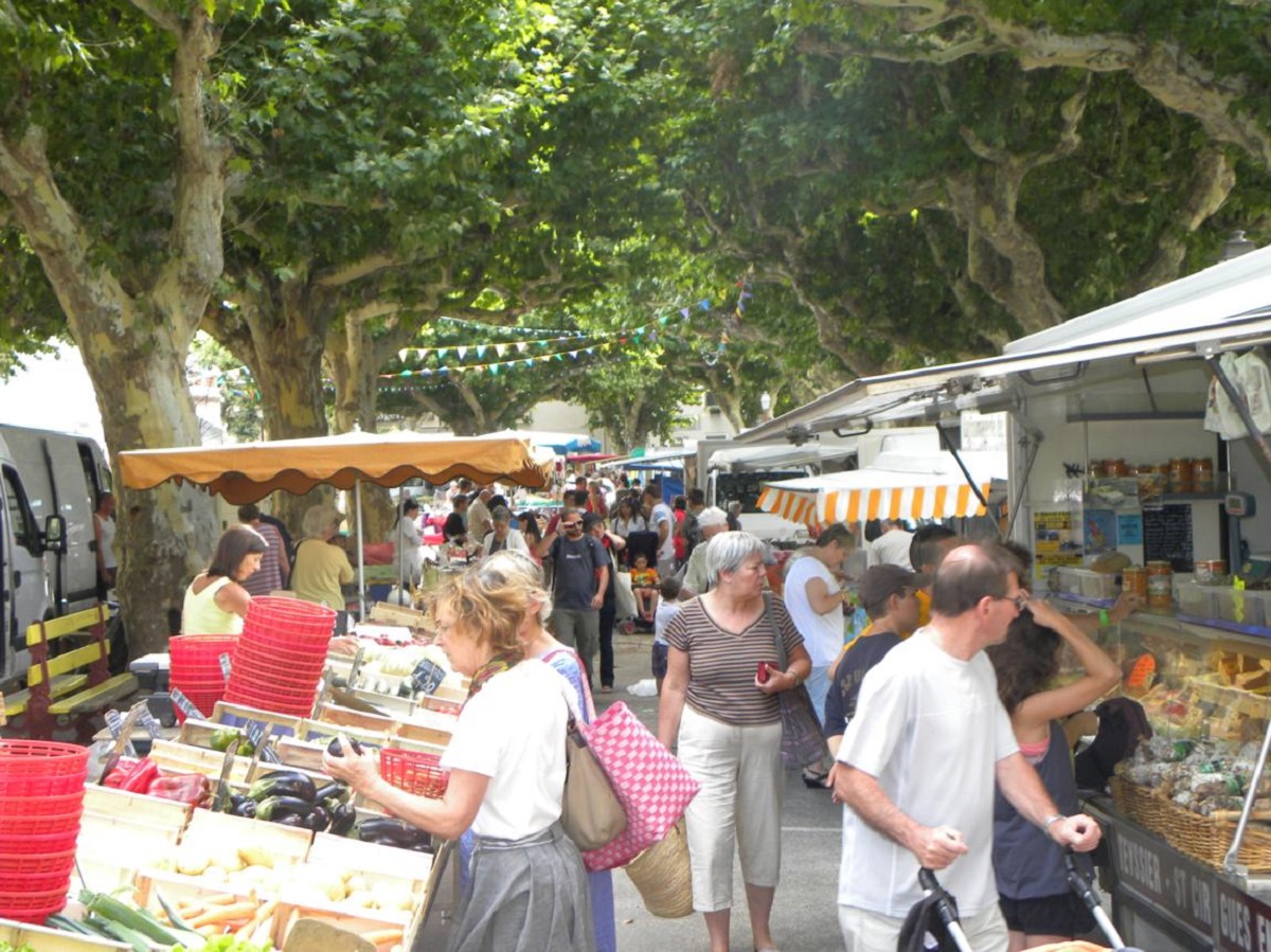 Marché hebdomadaire durant période COVID 19