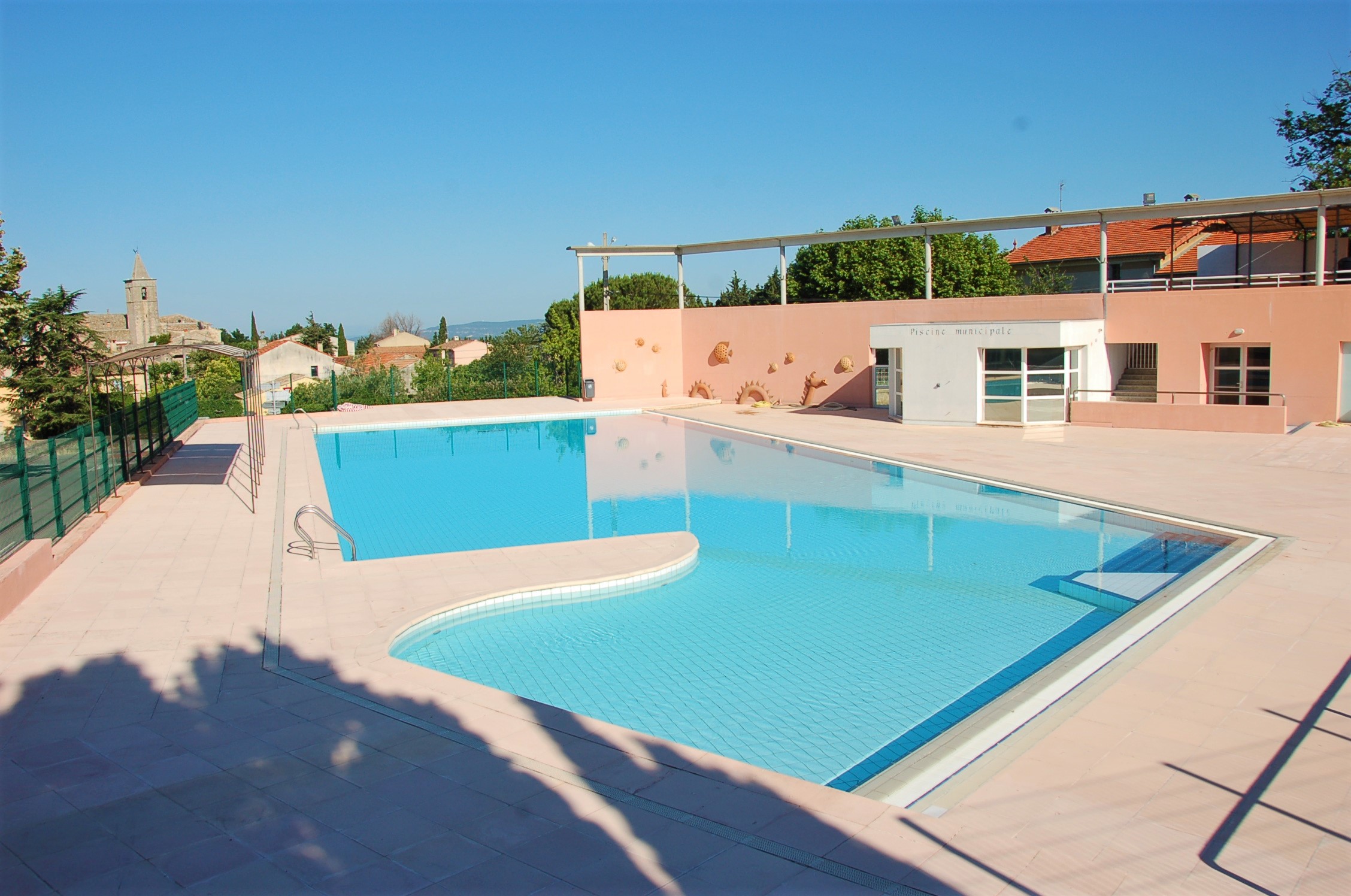 Vue d'ensemble sur village