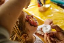 face-painting-1713769_1280.jpg