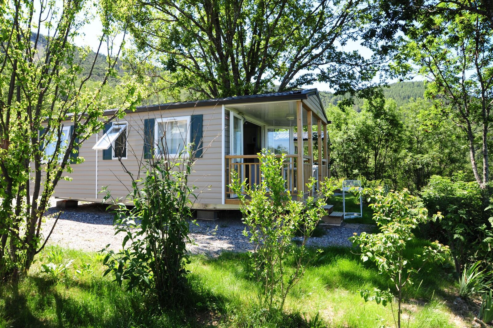 Camping La Palatrière - Le Sauze du Lac Serre-Ponçon