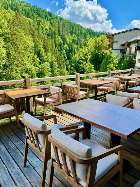 Terrasse de l'Auberge des églantiers
