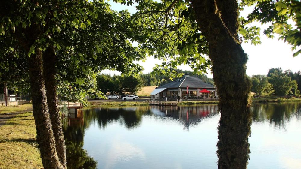 Le lac de Véron : site de pêche à la mouche
