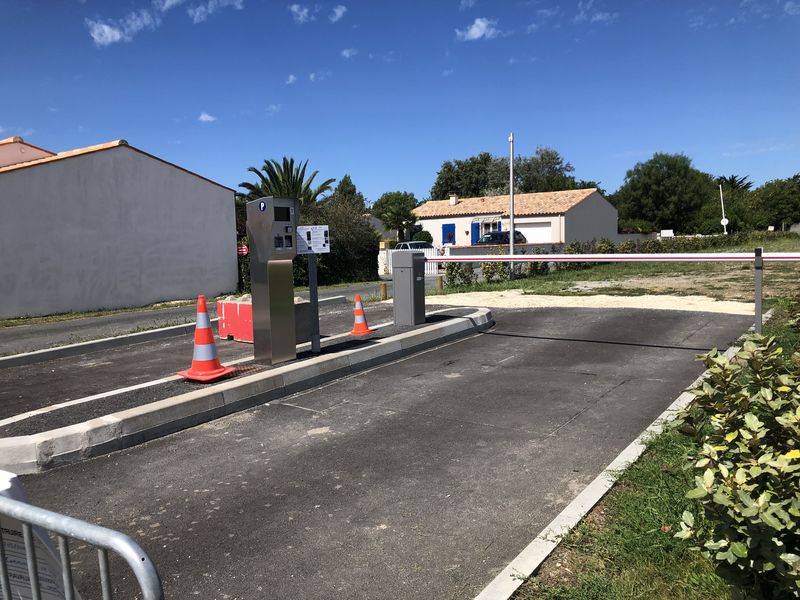 Aire de stationnement - La Brée les bains