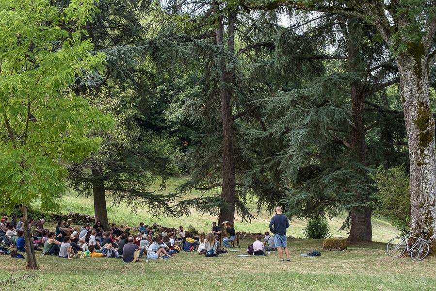 Cycle de balades et randonnées pour le festival Baignade Sauvage