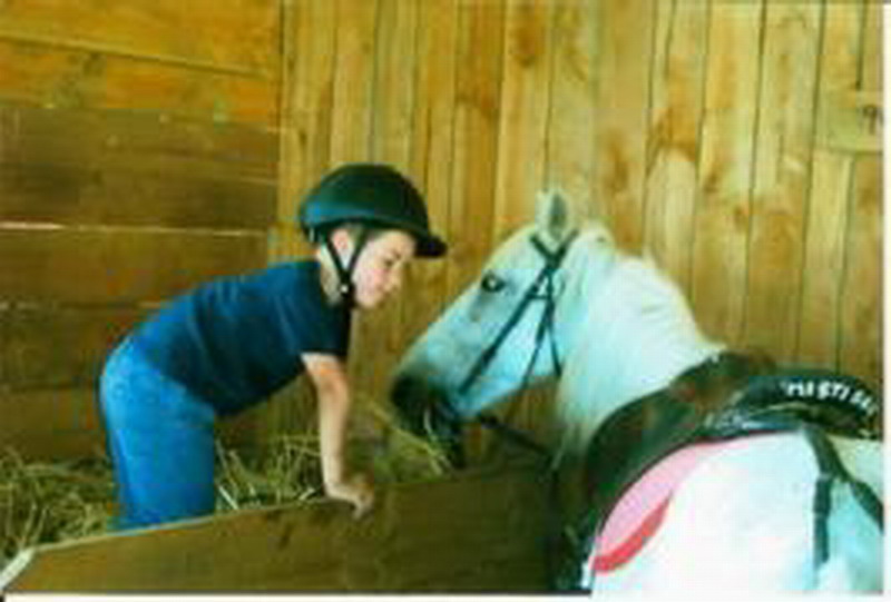 Gîte d'enfants Poney Club Le Crochet à Cenves (Rhône - Monts du Beaujolais).