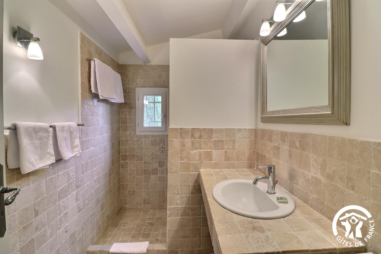 Le Cabanon, Mouriès - photo 4