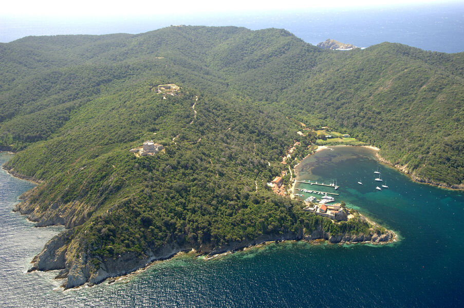 L'île de Port Cros, coeur de parc National à Hyères