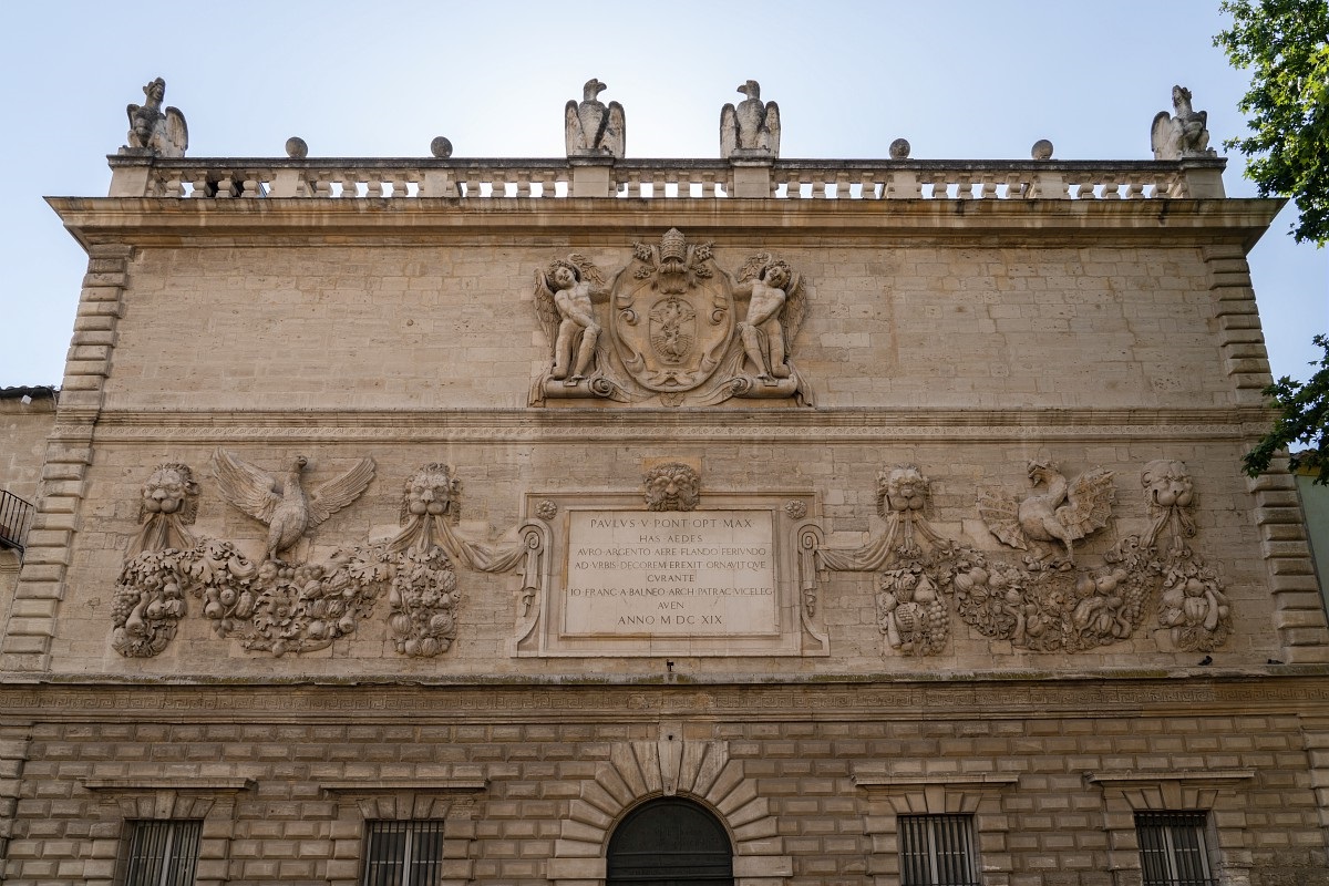 Façade de l'Hôtel des Monnaies