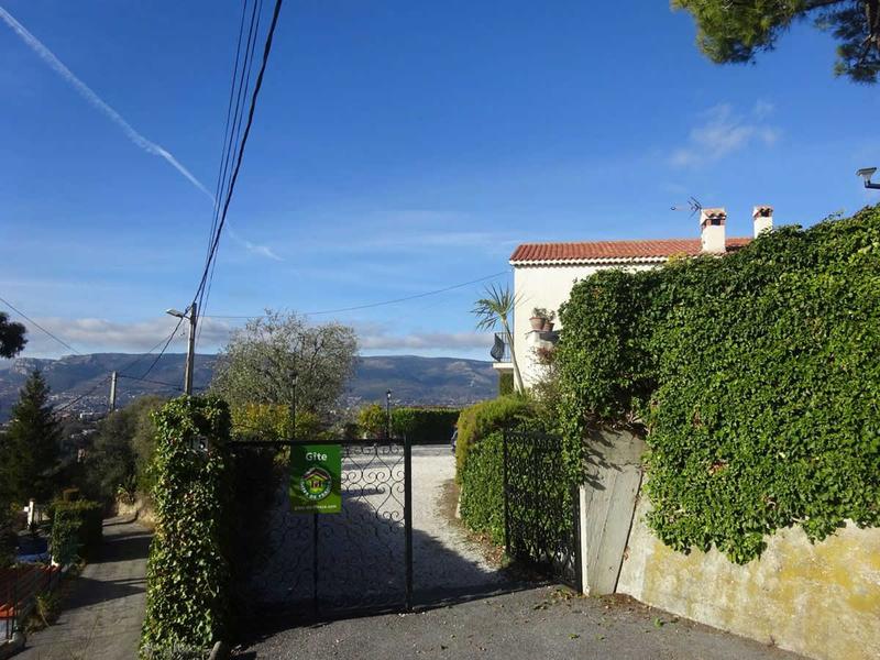 Gîte Le Dionel-Entrée du gîte-Colomars-Gîtes de France des Alpes-Maritimes