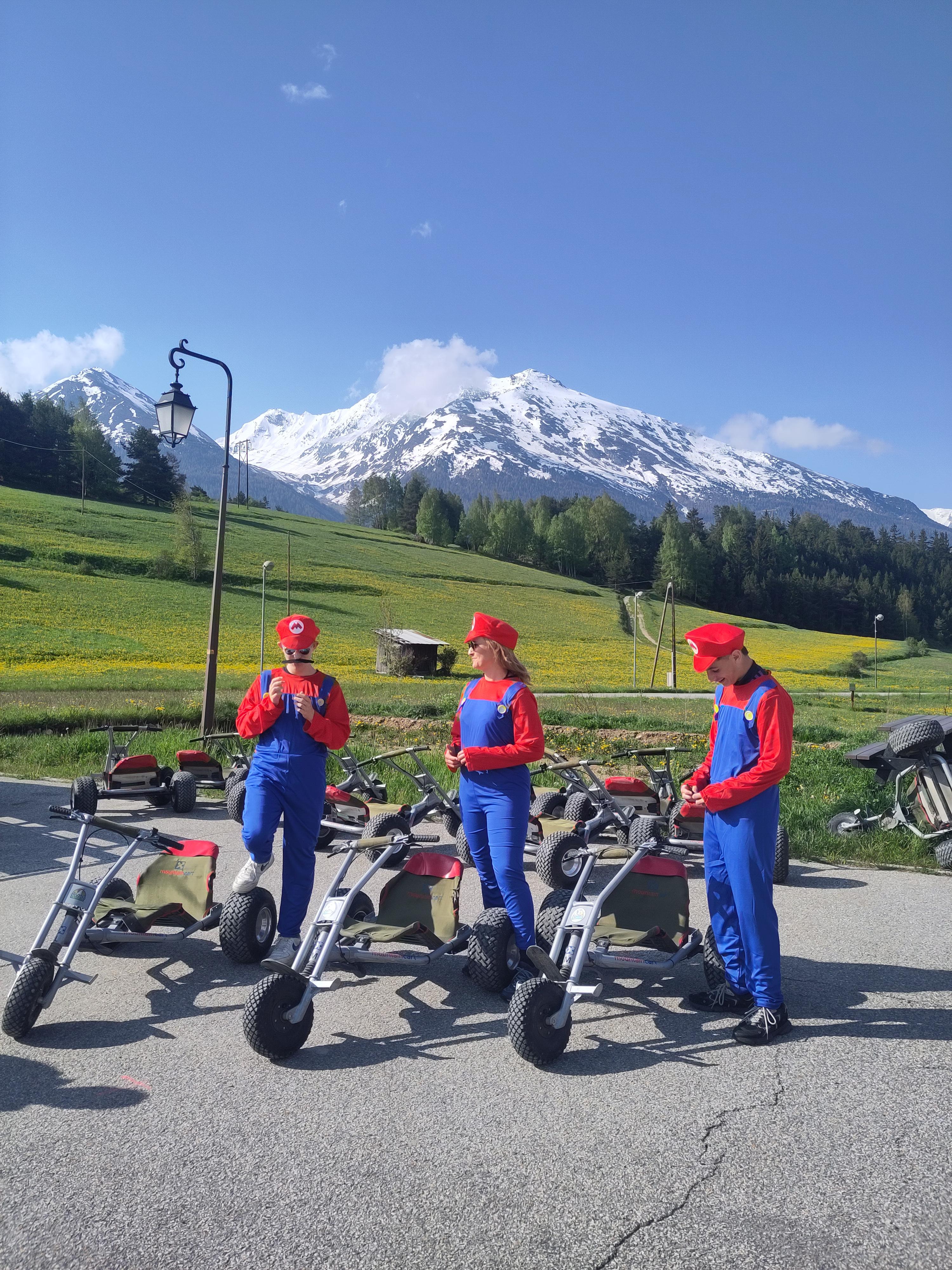3 Mountain'kart 'marios' in summer