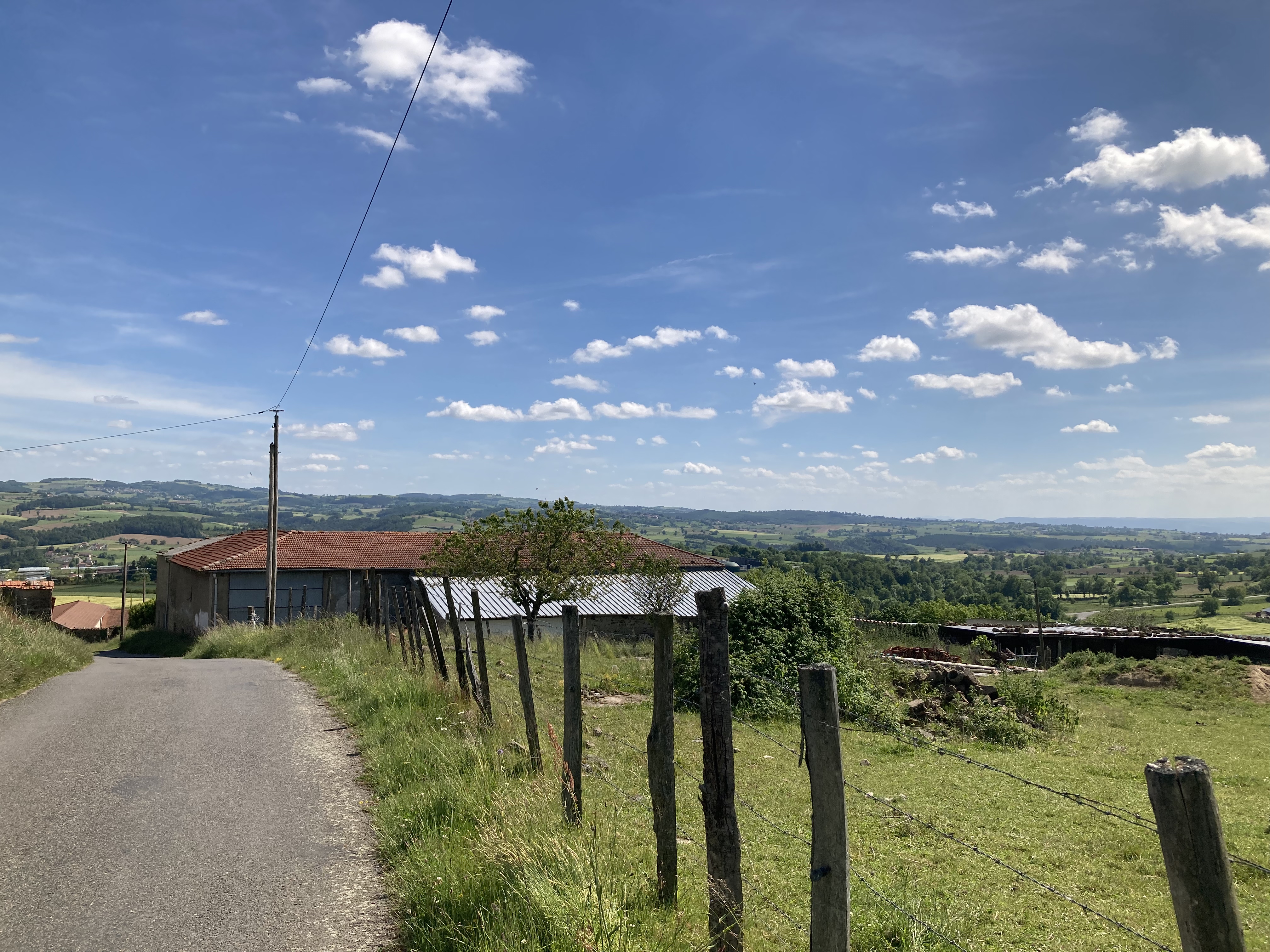 Sentier piétonnier Chazelles-sur-Lyon / Saint-Symphorien-sur-Coise par Hurongues