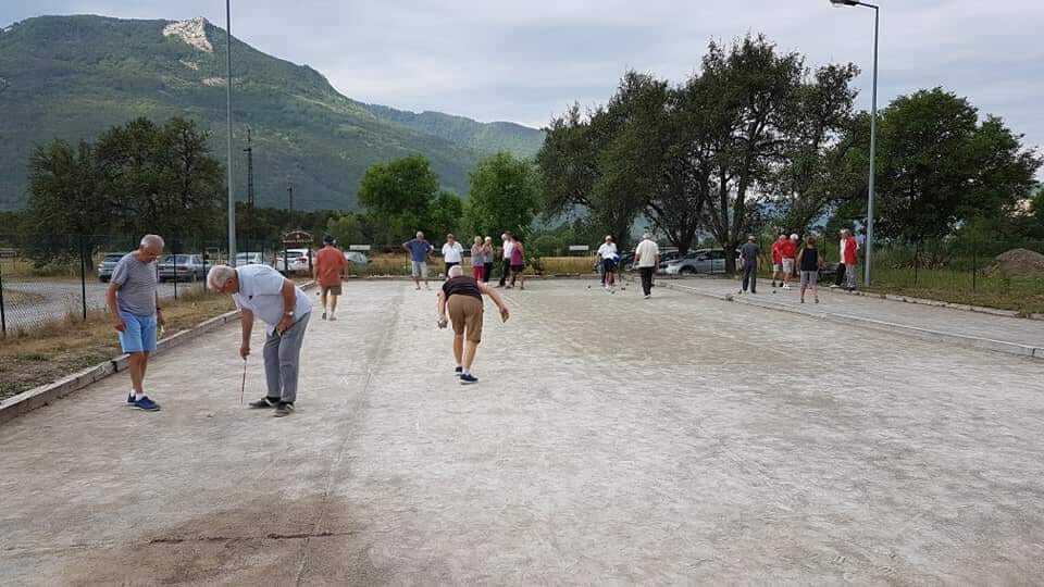 Terrain de boules lyonnaises