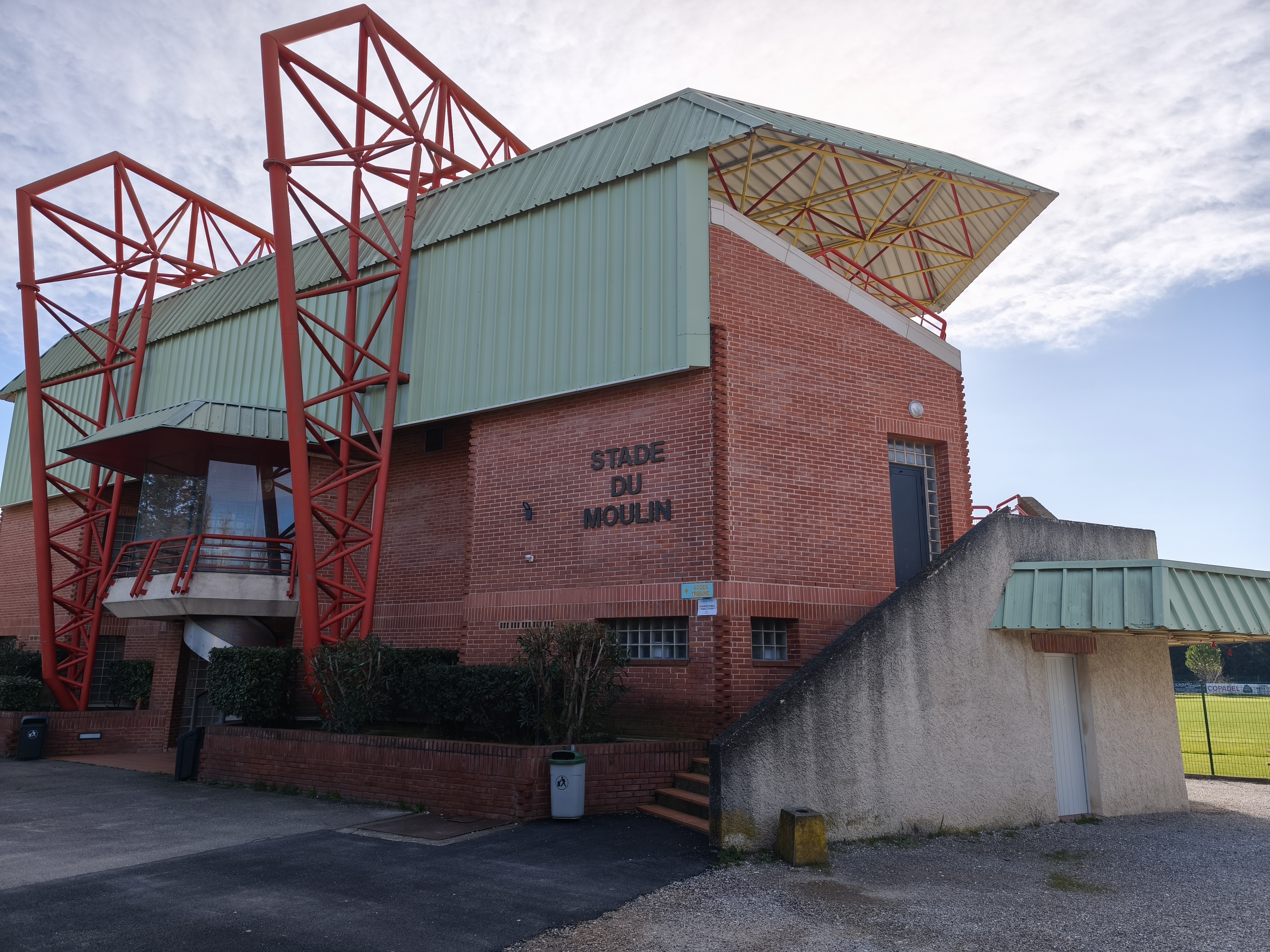 Stade du Moulin, Noves - photo 8