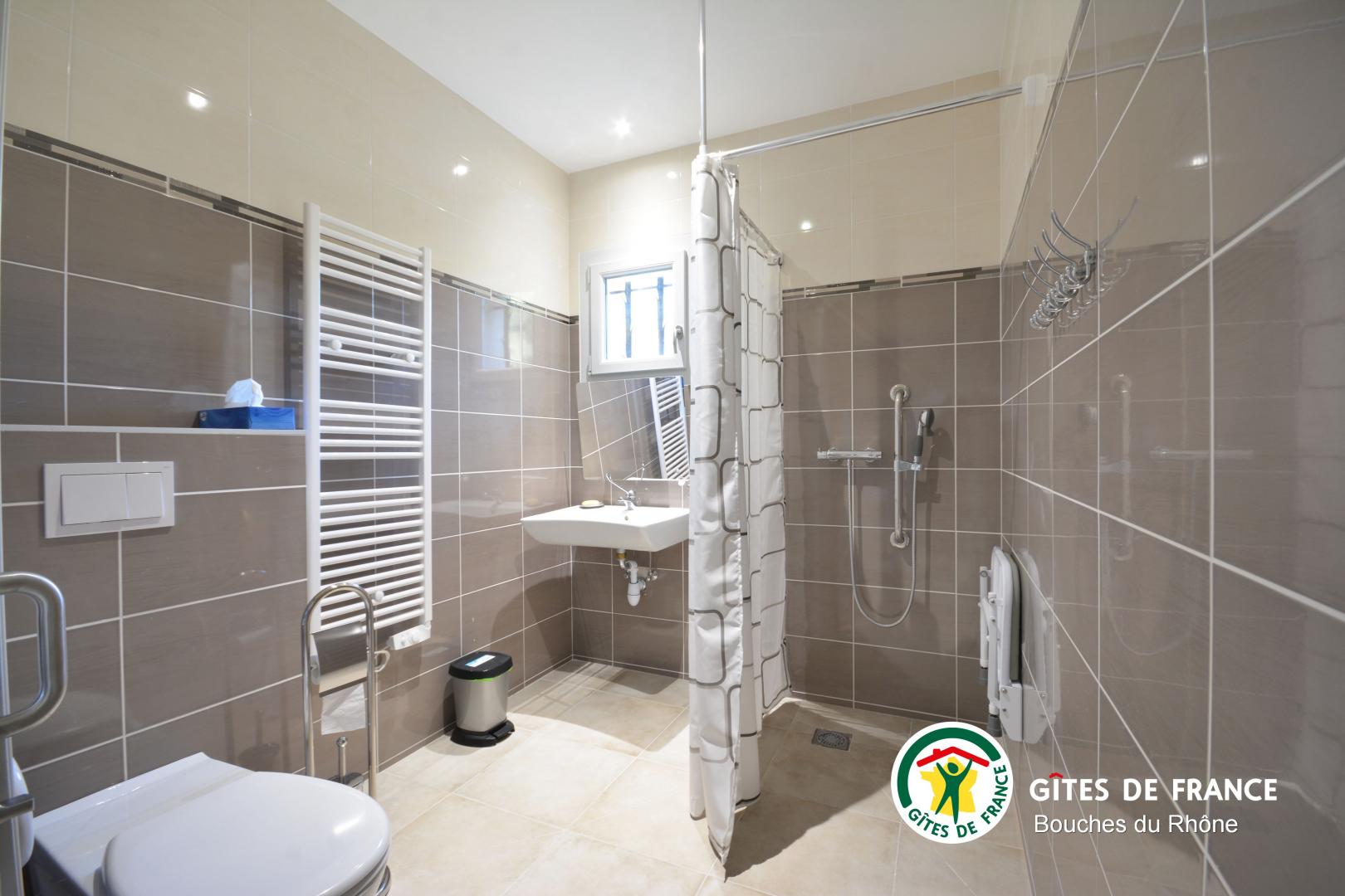 Manon, Lamanon - photo 10