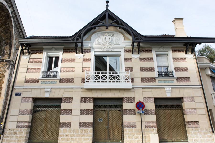 Façade de l'ancien garage Seyler 