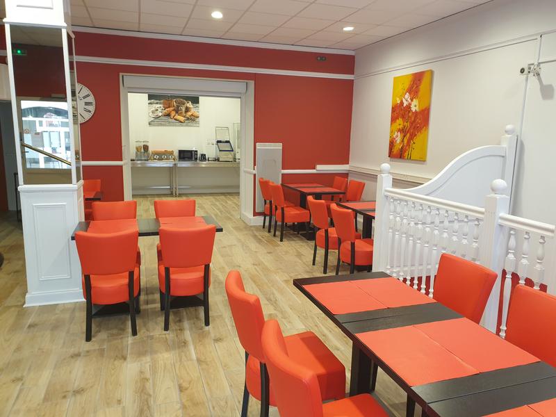 Salle petits déjeuners