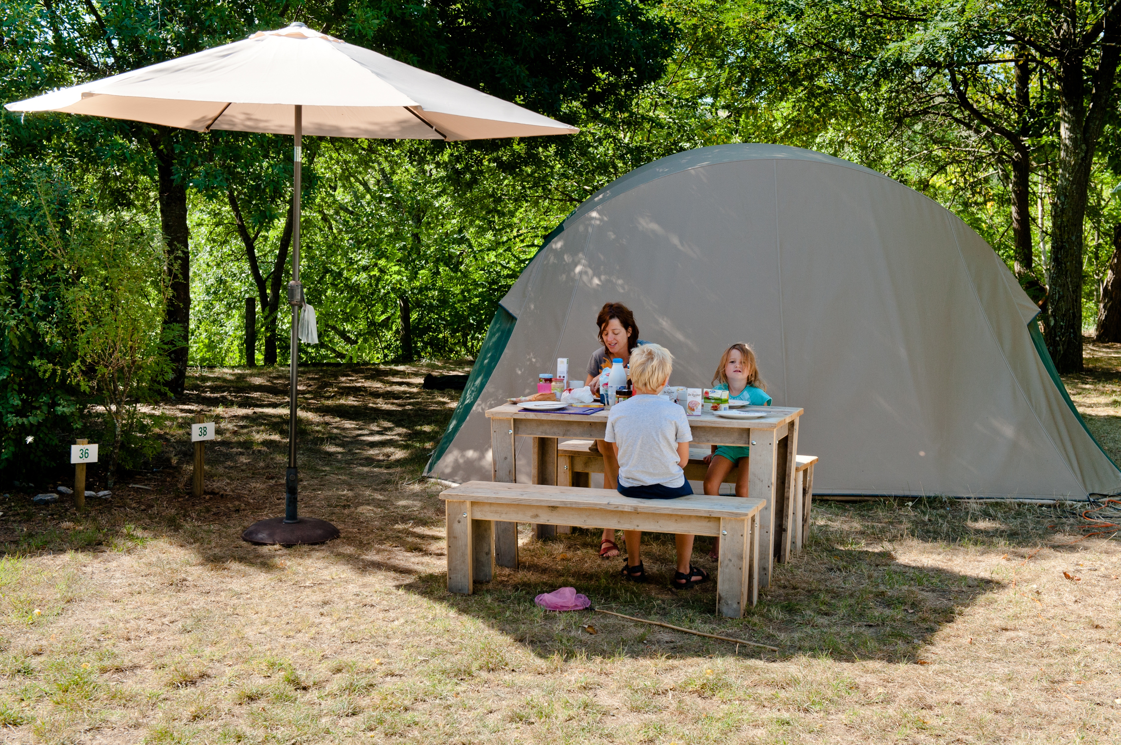 Vakantie 2012 - Ardeche - Frankrijk - St. Jean le Centenier - Camping Les Arches -9720_Reduit