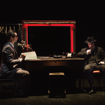 Théâtre : La vie et la mort de J. Chirac, roi des français_Voiron