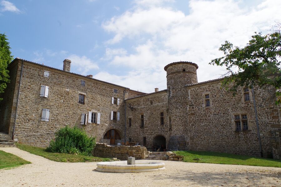 Le Manoir de Munas (Saint-Romain-dAy,Ardèche), Furnished a