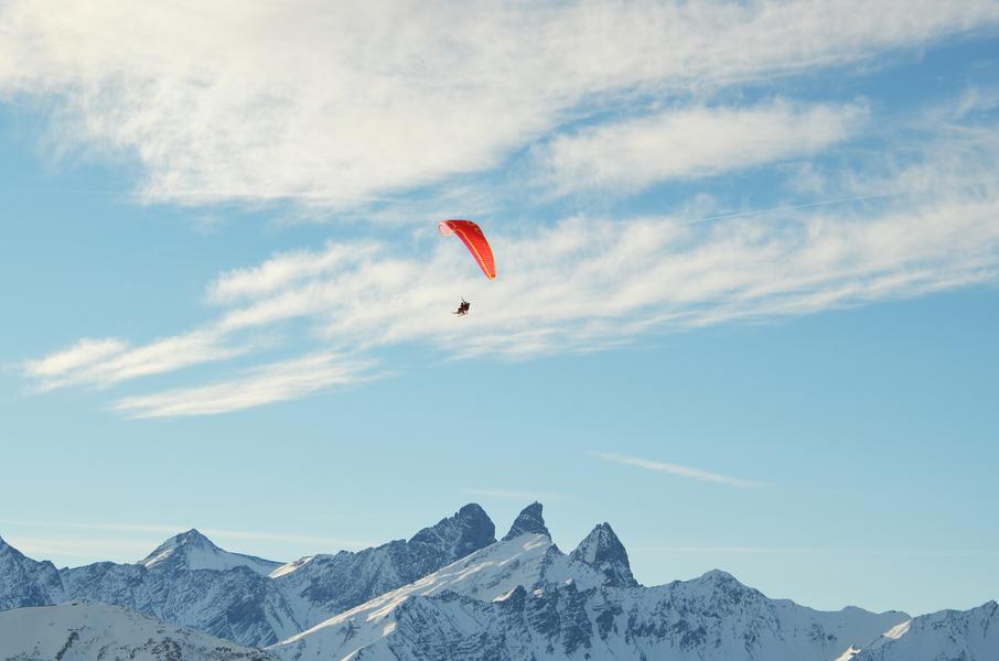 Survol des Aiguilles d'Arves
