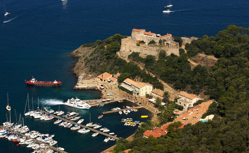 L'île de Port Cros, coeur de parc National à Hyères