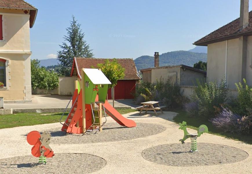 Aire de pique nique mairie St Albin