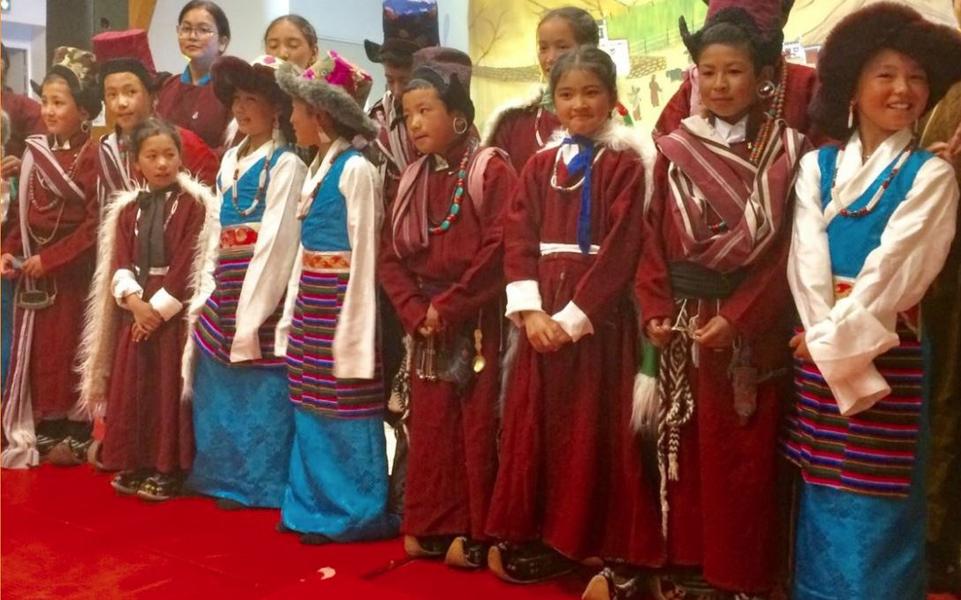 Spectacle de Chants et Danses + Bal Folk (jumelage Ladakh)_La Grave - © igu shara meidjo