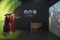 Salle des déguisements/selfies - Visite du Repaire Louis Mandrin avec des enfants