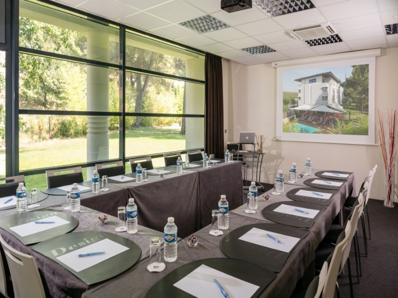 Mercure Aix-en-Provence La Duranne Gare TGV - photo 3