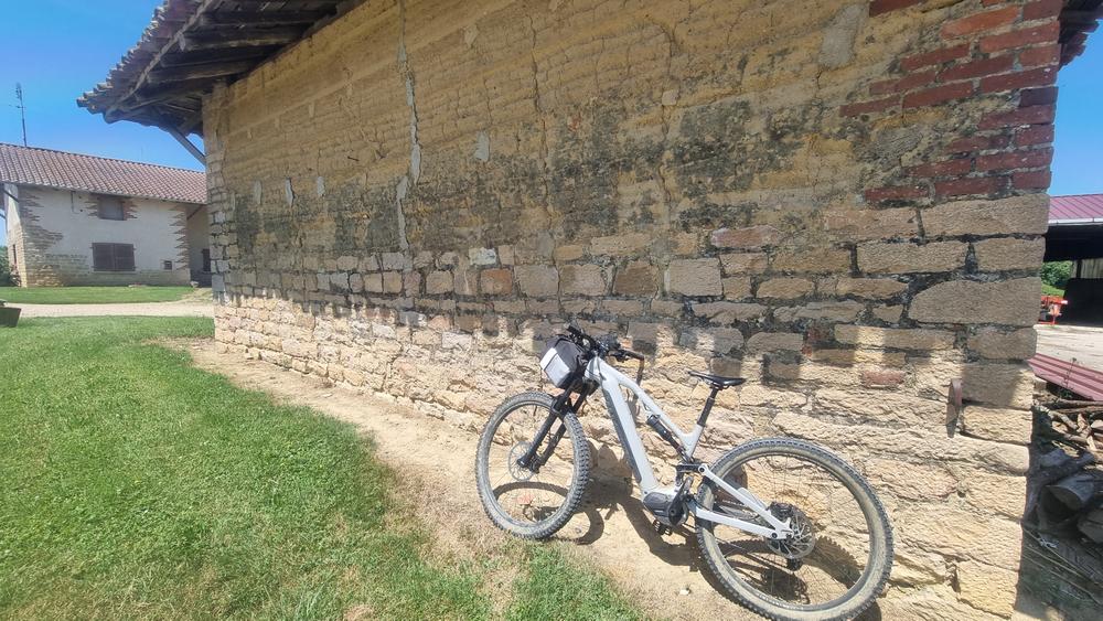 Circuit VTT-VTC n°13 (rouge)  - Les chemins de St Jean_Montrevel-en-Bresse