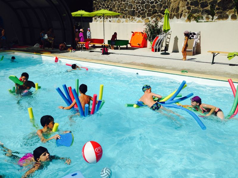 Pont de Labeaume - Piscine du centre de loisirs