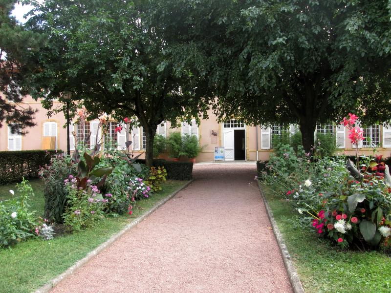 Carte postale Armand Charnay_Charlieu