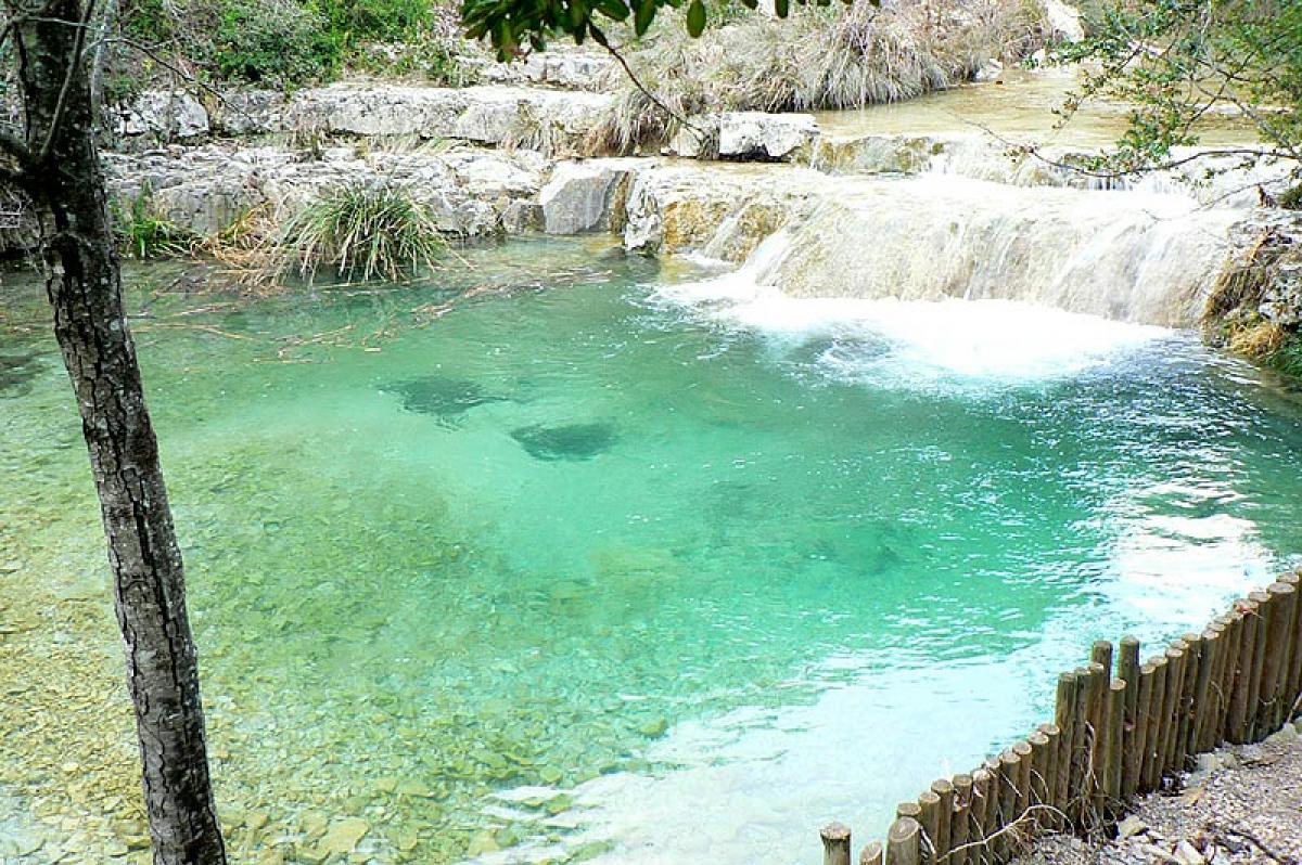 rivière à proximité chemin privé @L. Julienne