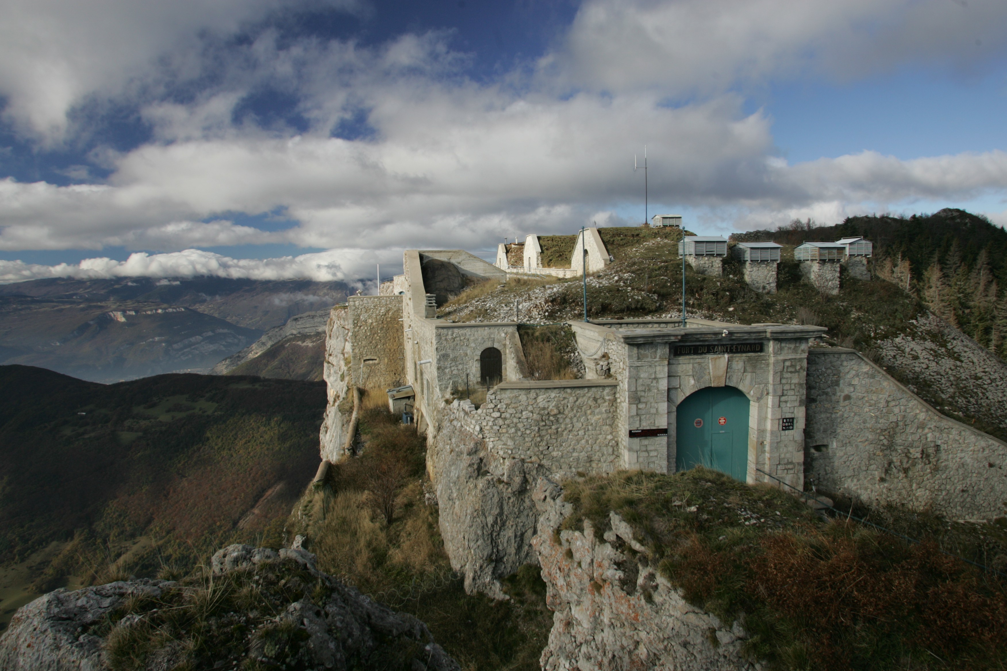 Fort Du Saint Eynard 38700 Le Sappey En Chartreuse Fort du Saint-Eynard (Le Sappey-en-Chartreuse) | Site Officiel de la  Chartreuse en Savoie et Isère, au coeur de Rhone Alpes : hébergement et  sejour de ski, randonnée