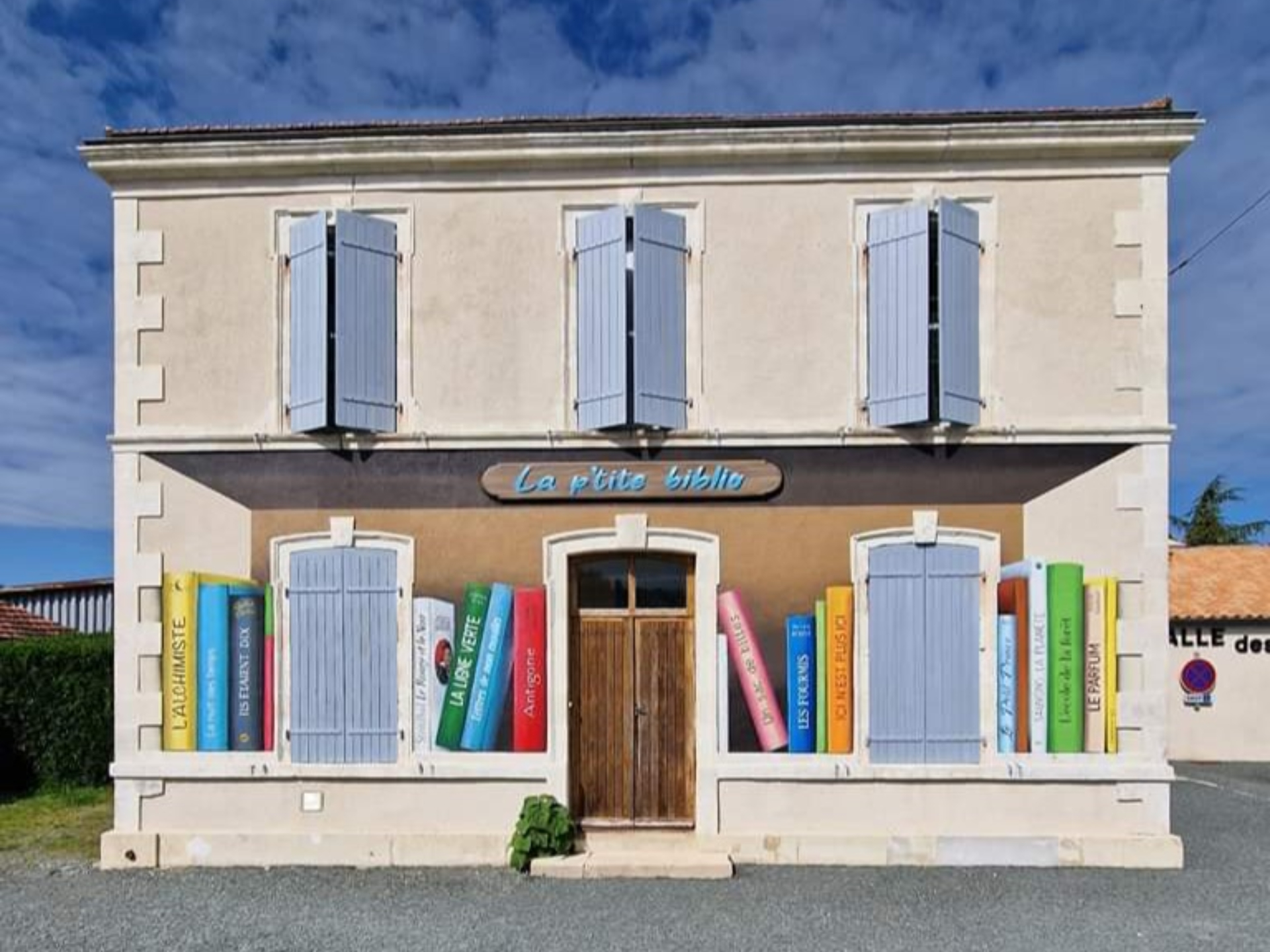 Bibliothèque de Ciré
