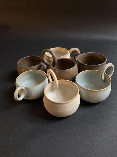 Bols en céramique par l'atelier Pepperclay Ceramic 