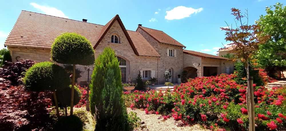 La demeure aux mille roses