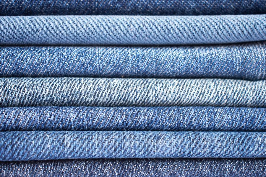 Boutique textile aux Lacs de la Germanette
