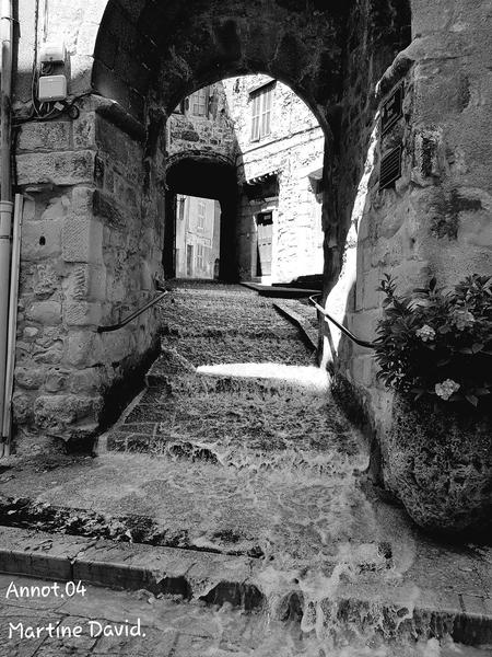 Exposition - Photos : Annot en Noir & Blanc