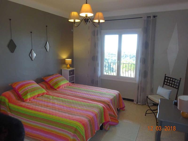 Gîte Le Dionel-Chambre 3 / Lits jumeaux-Colomars-Gîtes de France des Alpes-Maritimes