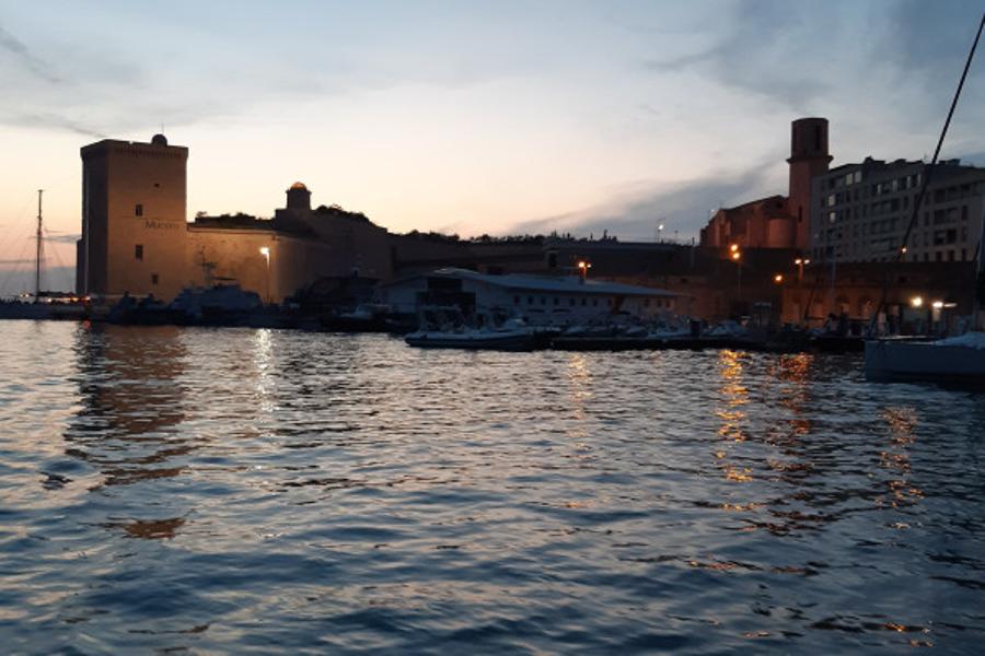 Privatisation d'un bateau - Coucher de soleil