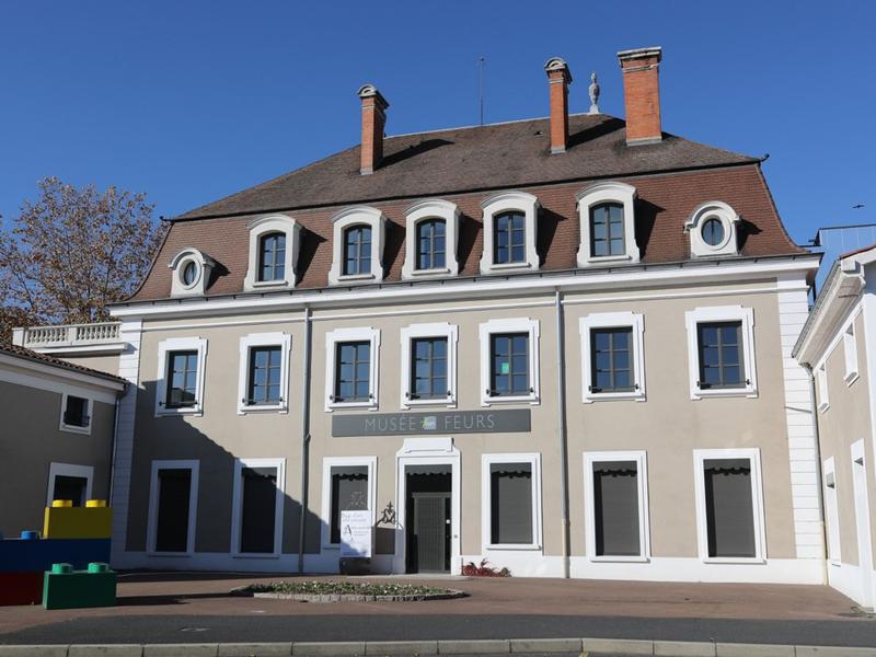 Exposition - Un empire, des peuples_Feurs